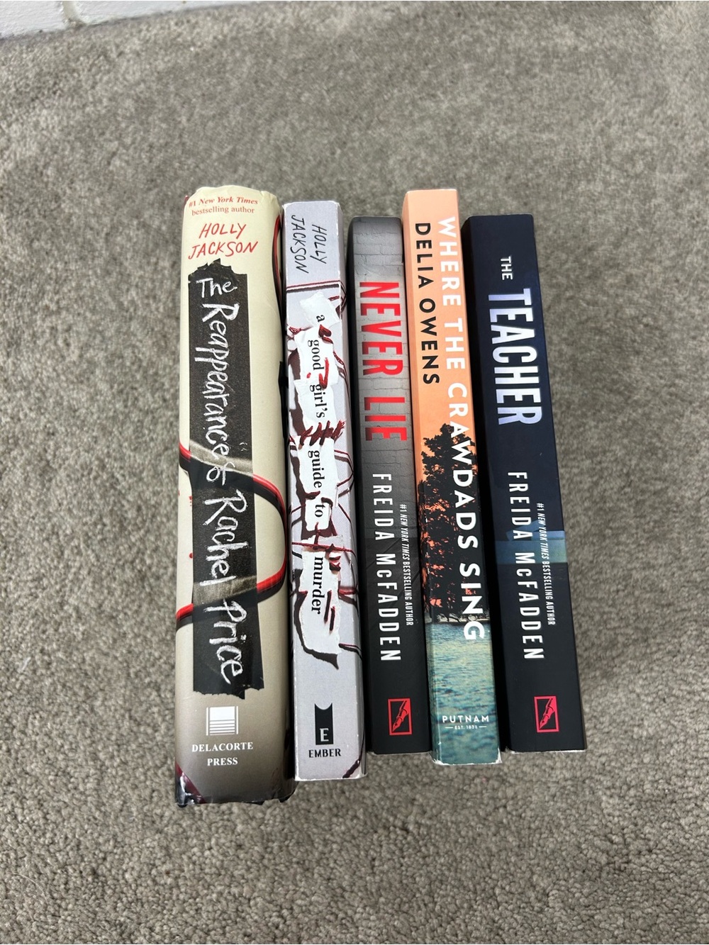 Mystery Thriller Suspense Book Tok Book Bundle Books Freida McFadden - Picture 2 of 4